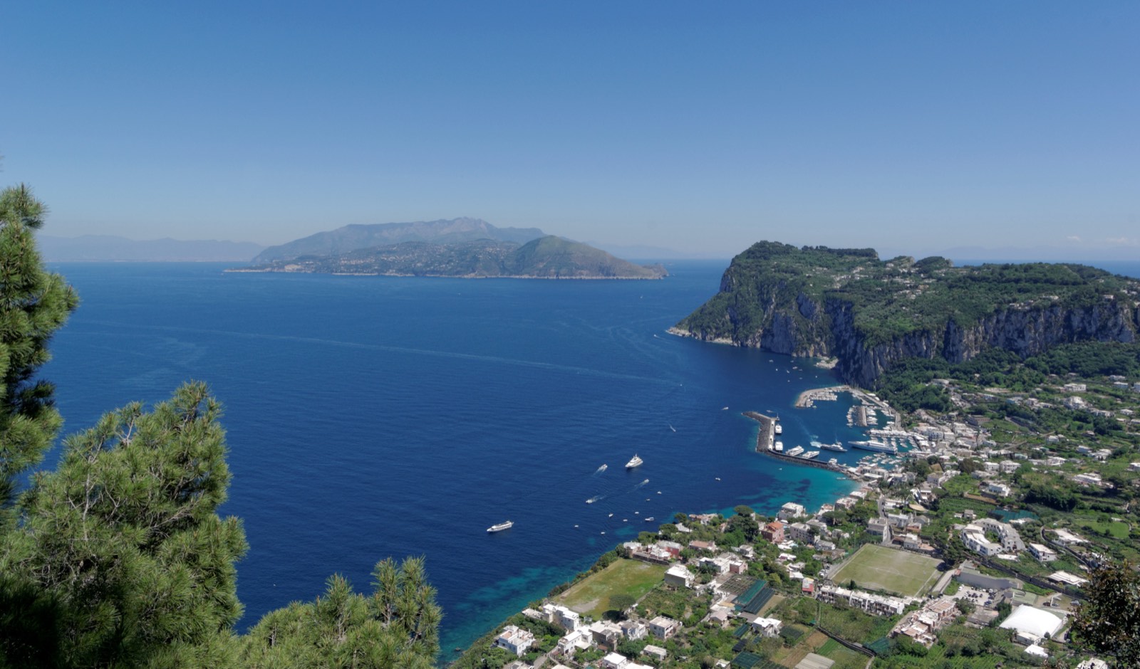 Ferries and boats at Marina Grande, the port of Capri